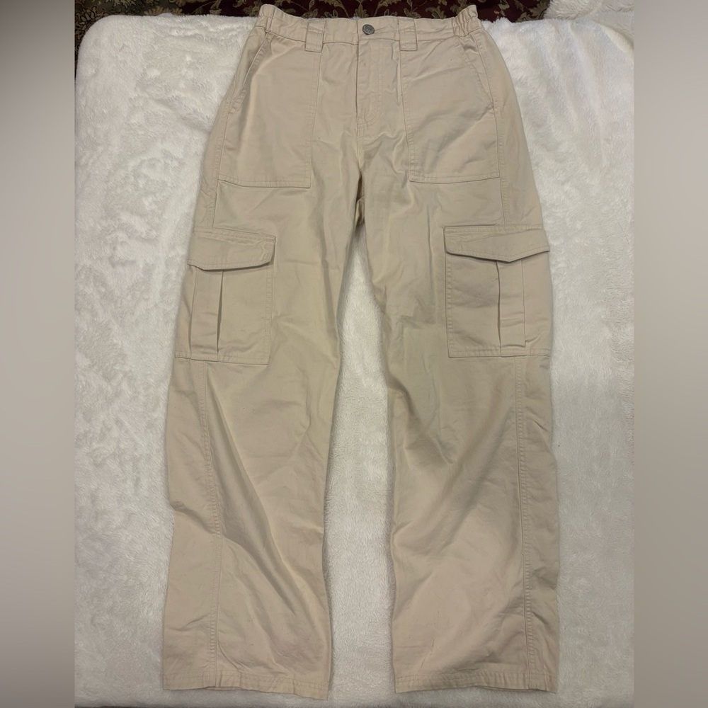 BDG Urban Outfitters Beige Cargo Pants